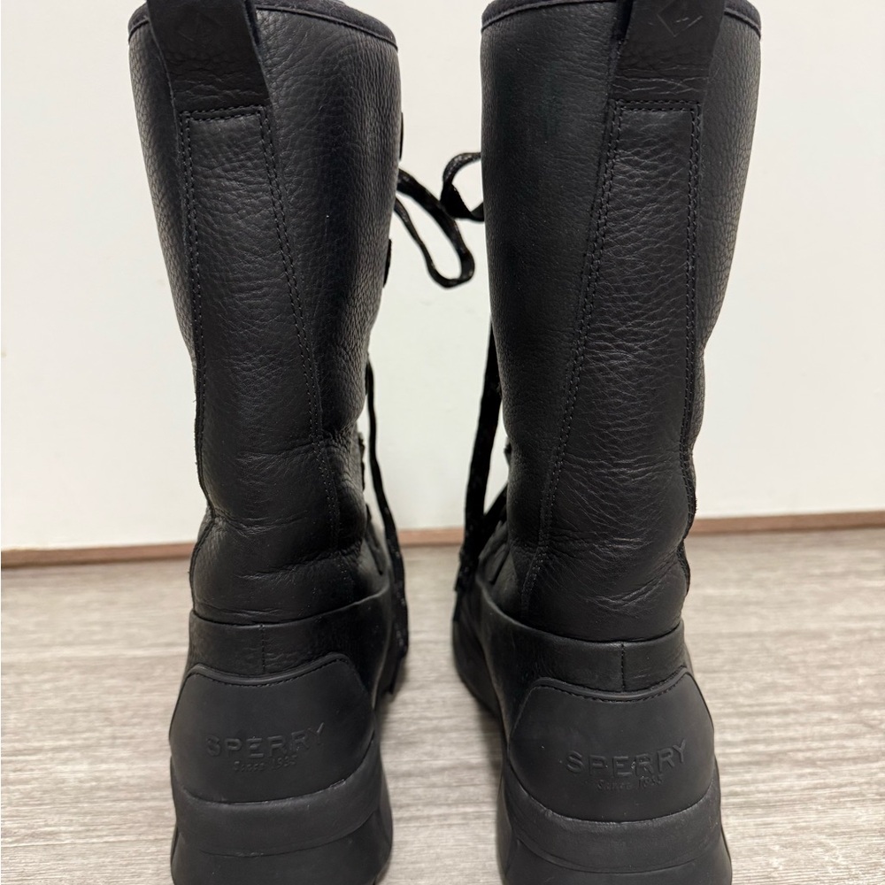 Sperry Women's Lace Up Black Boots w/ fuzzy insides - Picture 4 of 4